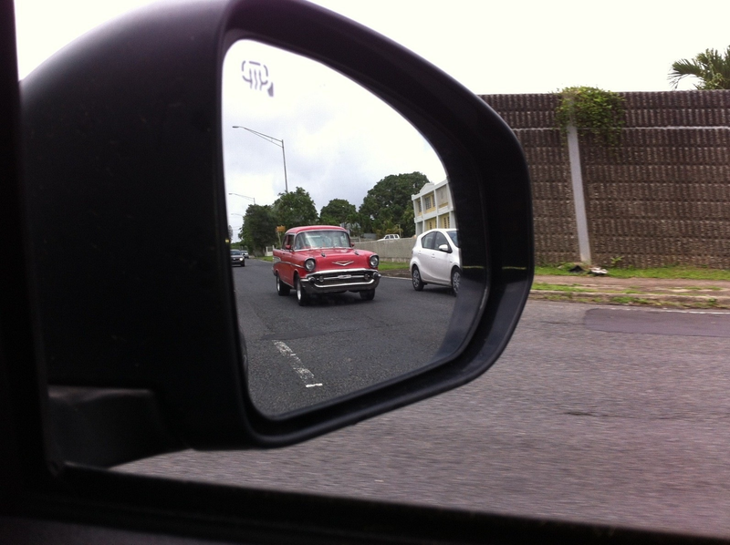 Illustration for article titled Chevy Bel Air Cruising Around Trujillo Alto